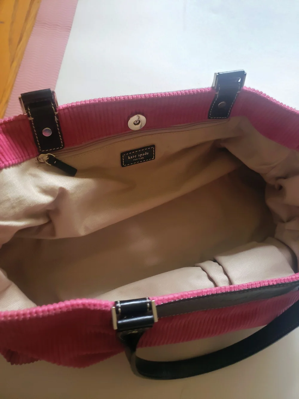 Kate Spade New York Vintage Corduroy East-West Shoulder Bag / Long Tote Pink